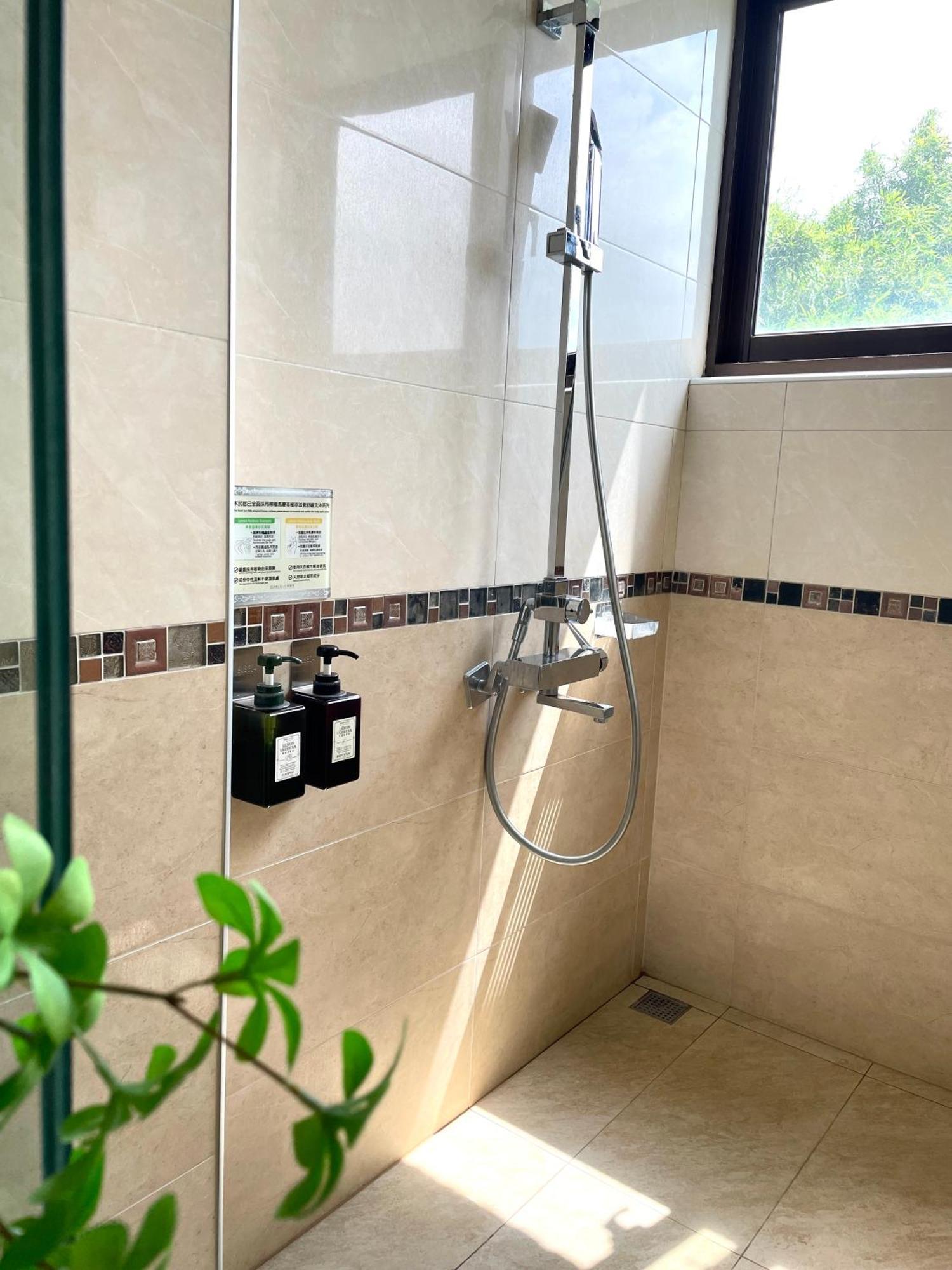 漫調子 Roaming Life B&B Wujie Eksteriør billede